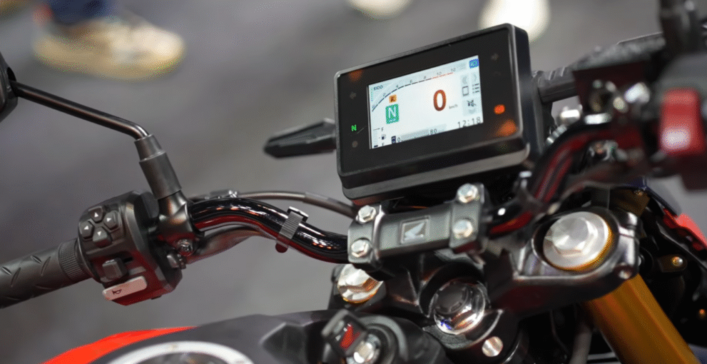 Honda cb 125 hornet TFT display